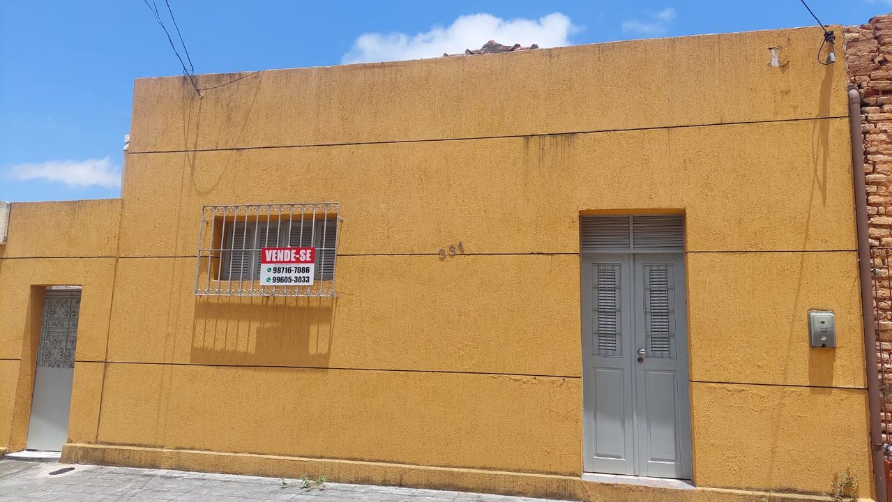 Captação de Casa a venda na Travessa General Varela, CENTRO, Natal, RN